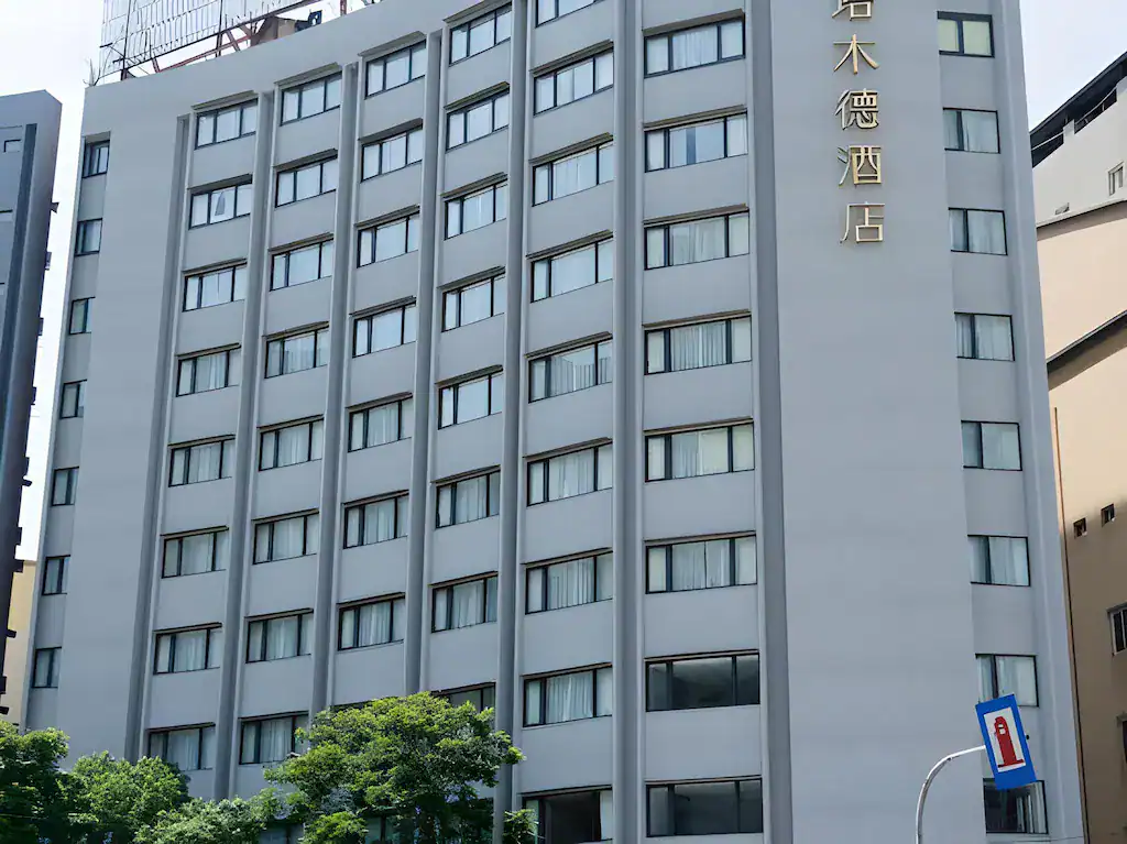 塔木德酒店台灣大道館外觀，展現台中商務旅館位置便利、交通易達的專業住宿風格。
